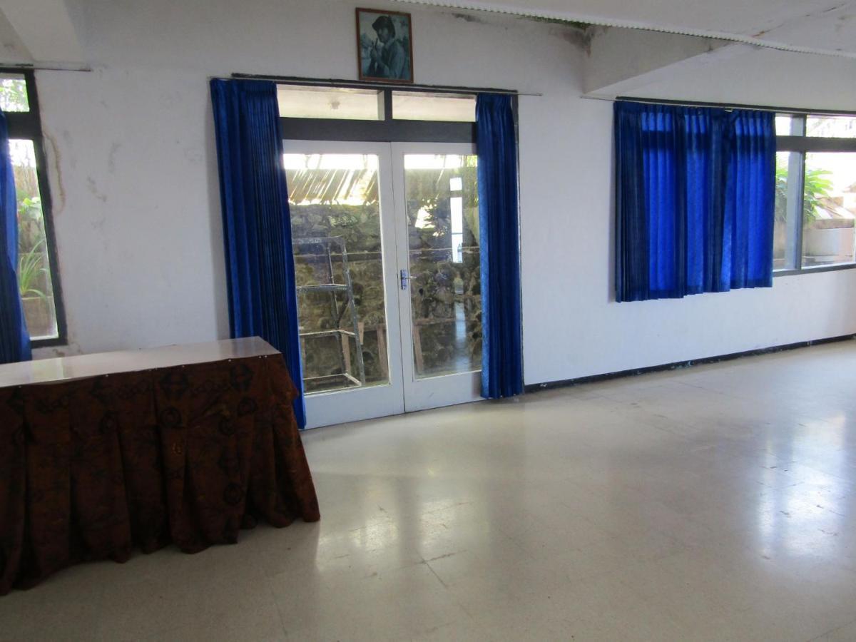 Hotel Pantes Sarangan Esterno foto