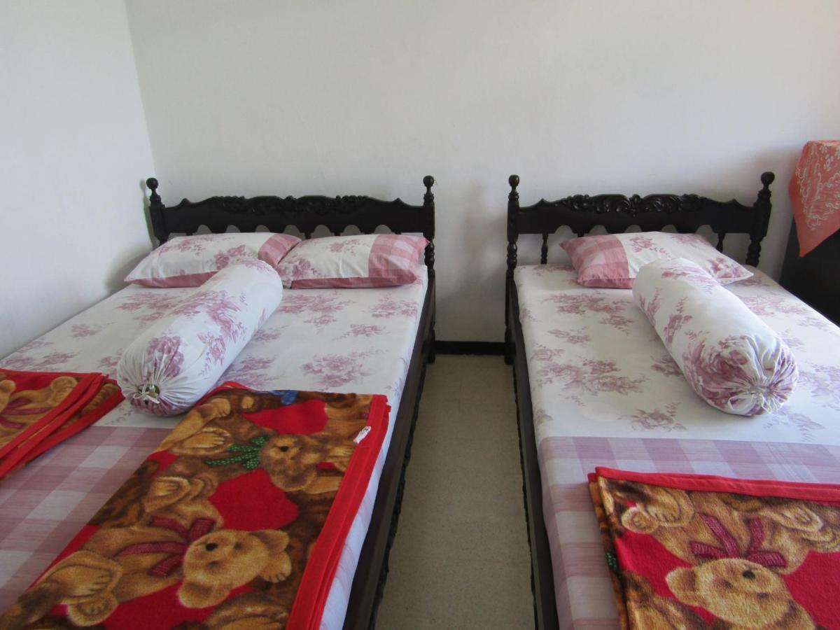Hotel Pantes Sarangan Esterno foto
