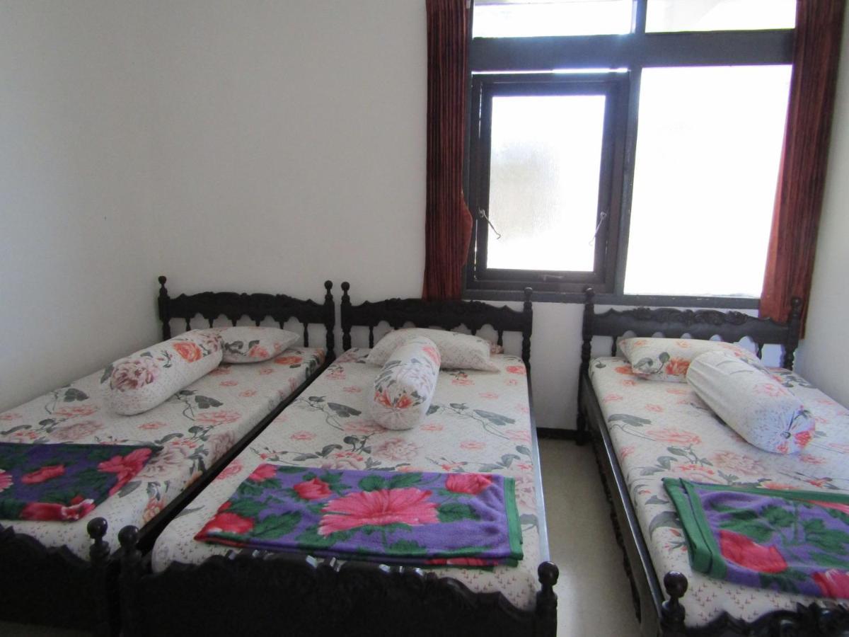 Hotel Pantes Sarangan Esterno foto