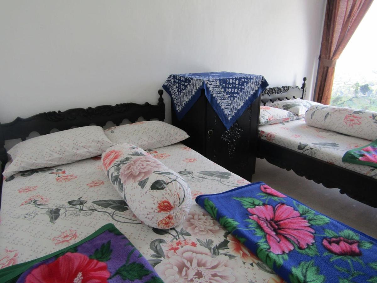 Hotel Pantes Sarangan Esterno foto