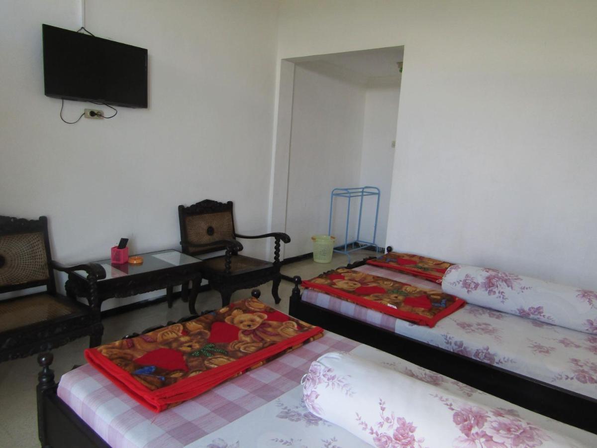 Hotel Pantes Sarangan Esterno foto